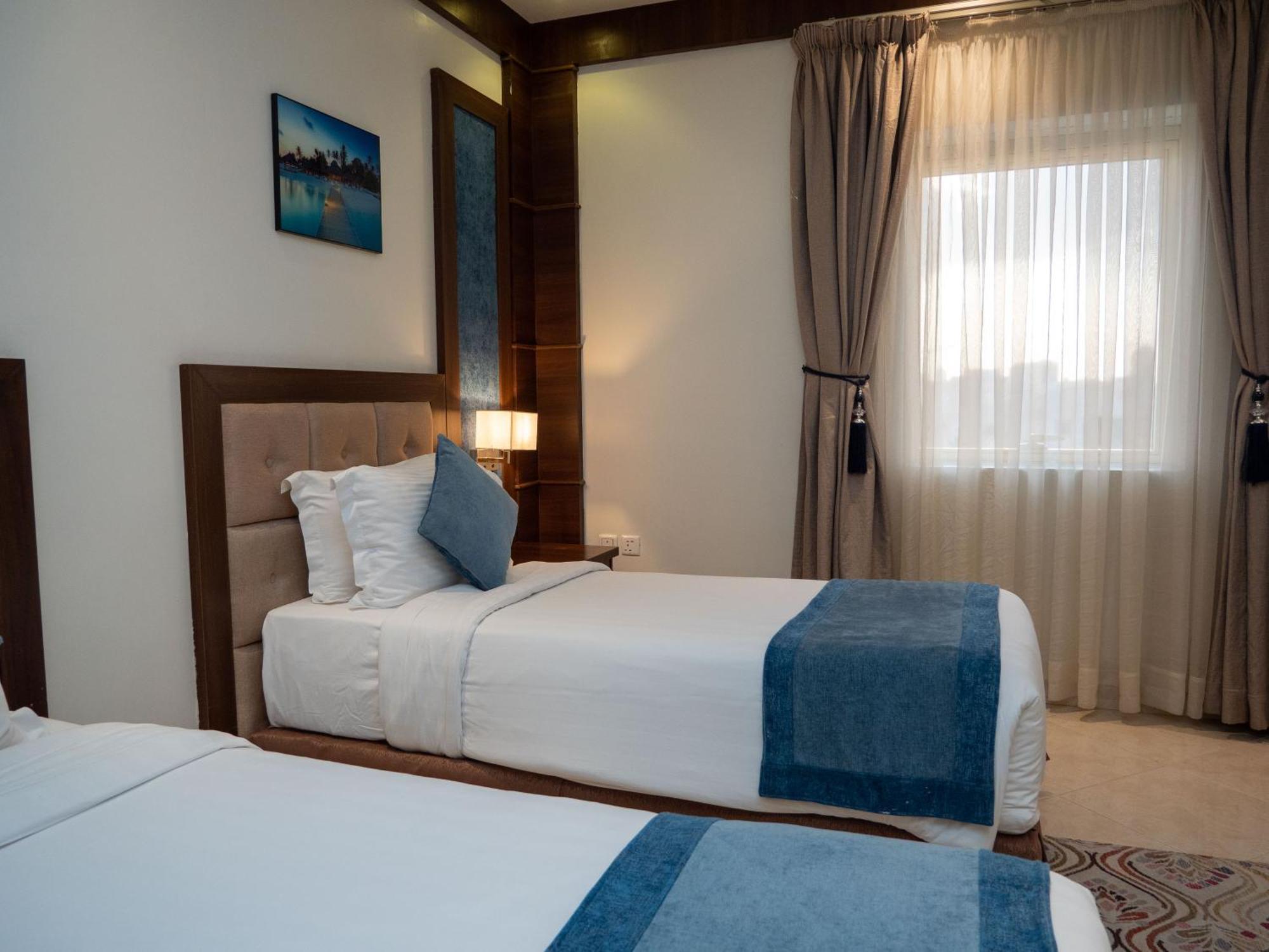Innyar Hotel Riadh Exterior foto