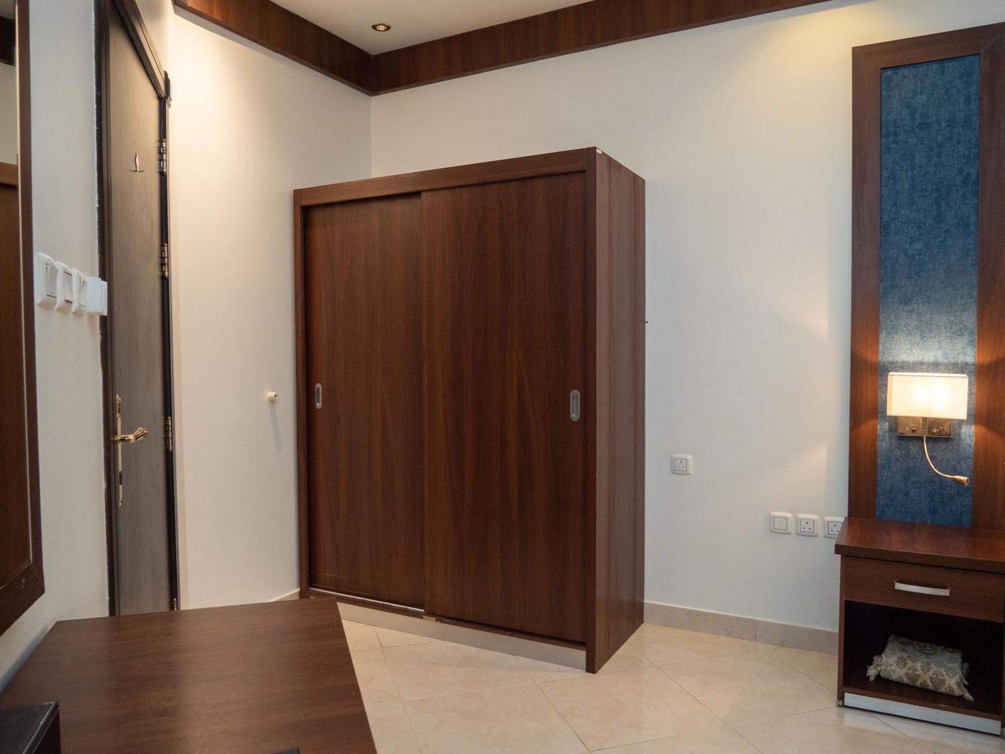Innyar Hotel Riadh Exterior foto