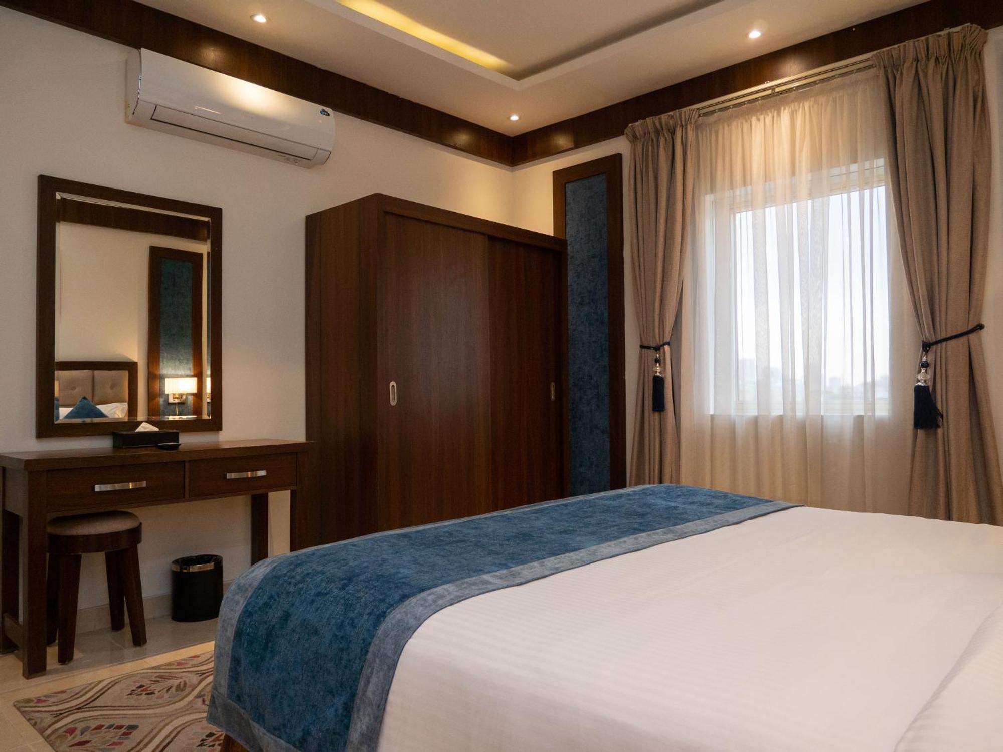 Innyar Hotel Riadh Exterior foto
